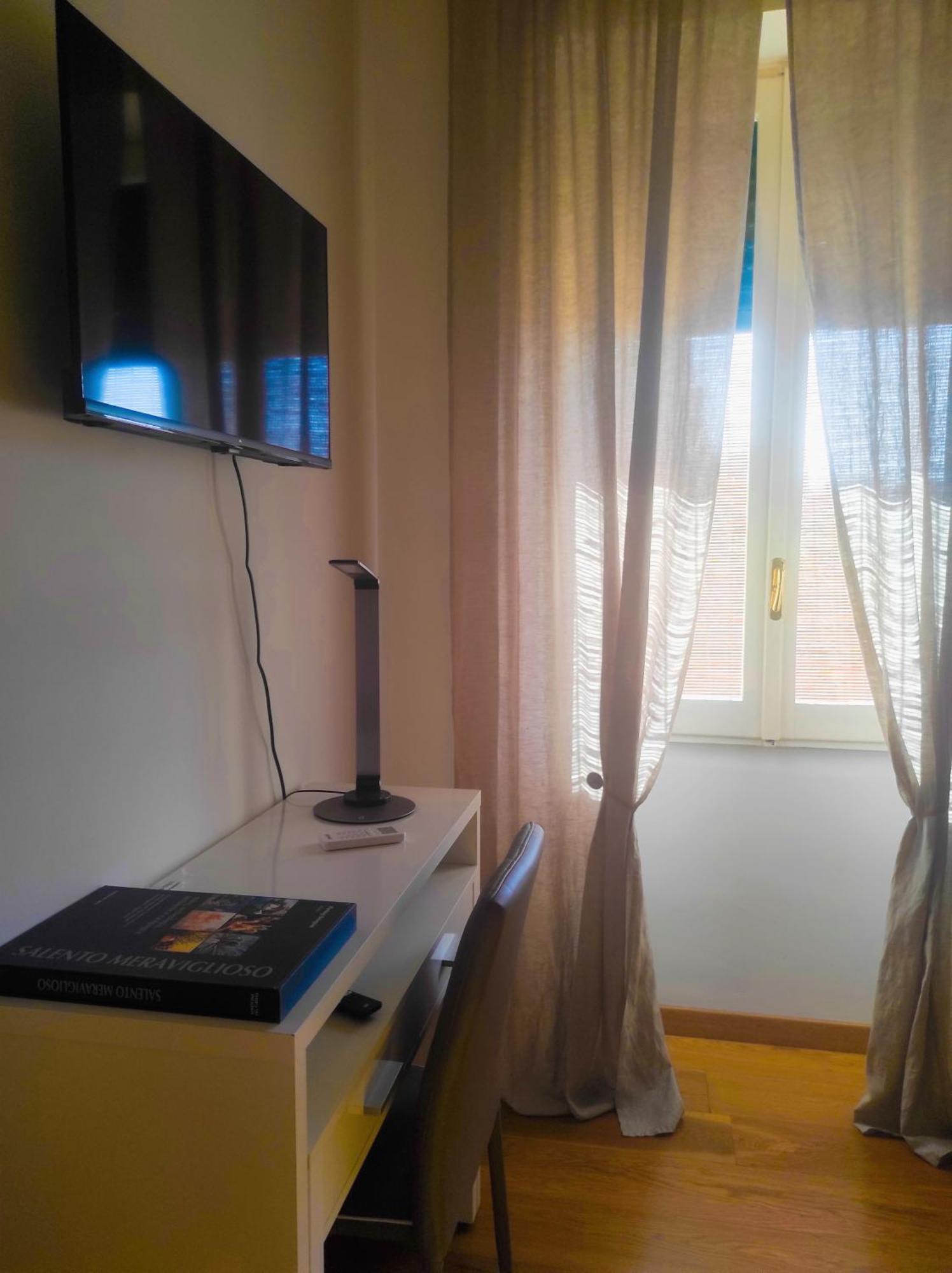 Calogiuri Nest Apartment Lecce Exterior photo