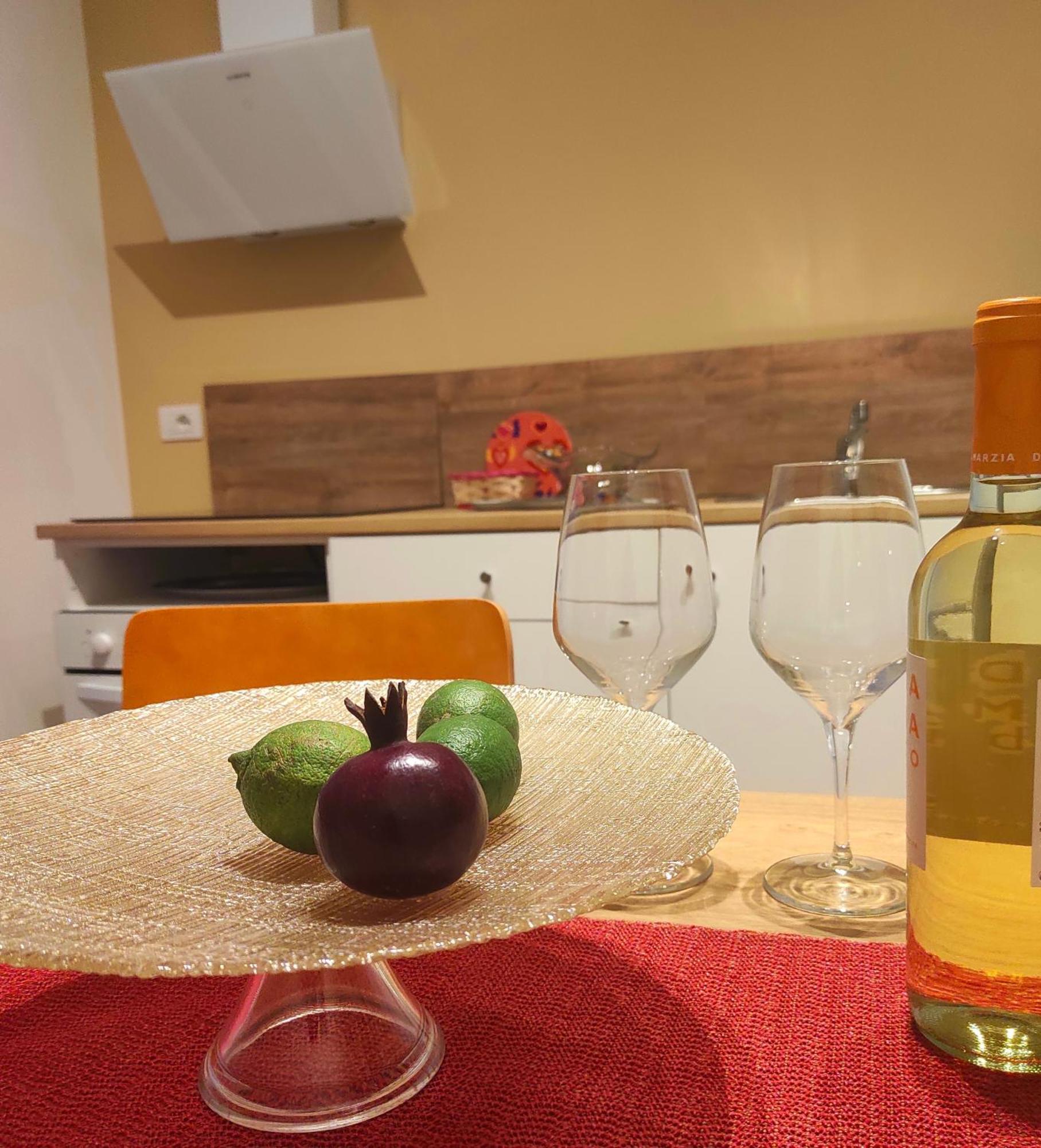 Calogiuri Nest Apartment Lecce Exterior photo